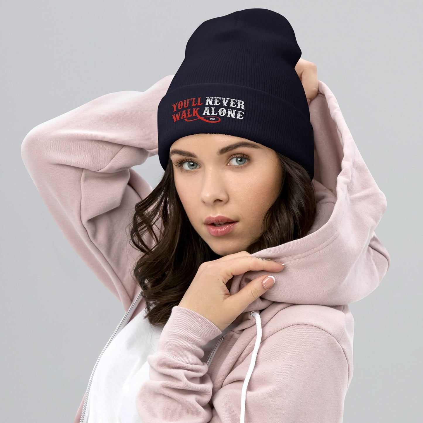Beanie muts met borduurwerk (You'll never walk alone)