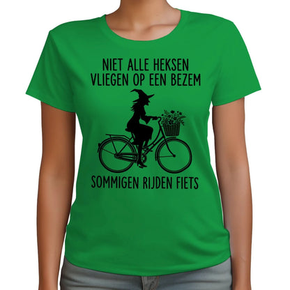 {"origin":"mayzing","colors":["Iers Groen","Iers Groen","Iers Groen","Iers Groen","Iers Groen"],"sizes":["2XL","XL","L","M","S"],"isMainImage":true,"isCustomMockup":false}