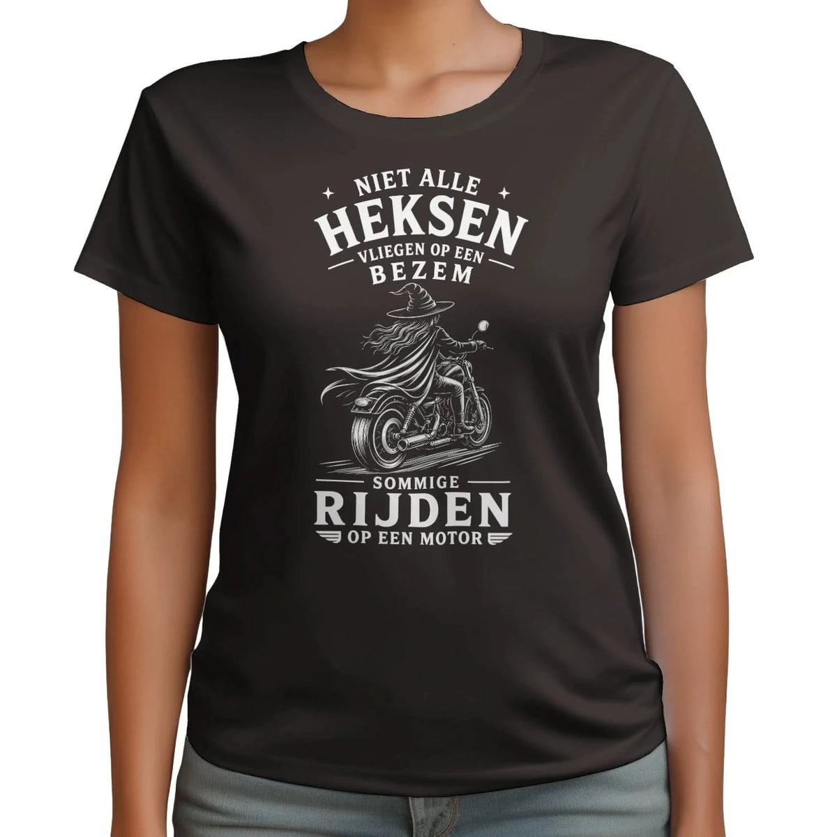 {"origin":"mayzing","colors":["Donkere Chocolade"],"sizes":["3XL","2XL","XL","L","M","S"],"isMainImage":true,"isCustomMockup":false}