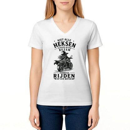 {"origin":"mayzing","colors":["Wit","Wit","Wit","Wit","Wit"],"sizes":["S","2XL","XL","L","M"],"isMainImage":false,"isCustomMockup":false}