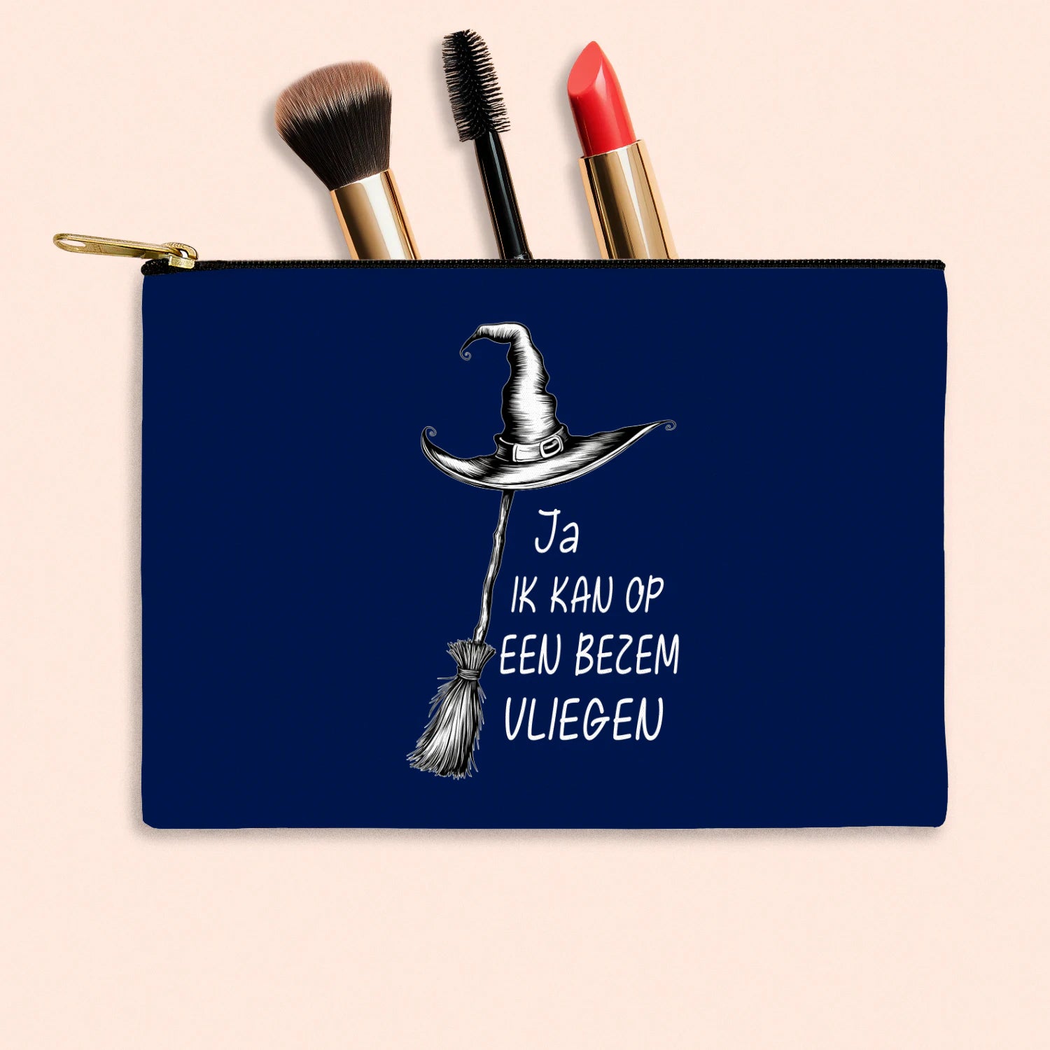 {"origin":"mayzing","colors":["Donkerblauw"],"sizes":["8.5\" x 6\""],"isMainImage":false}