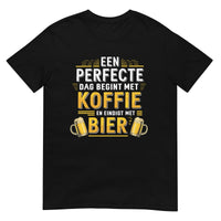 Unisex T-shirt (Een perfecte dag begint met koffie en eindigt met bier!)