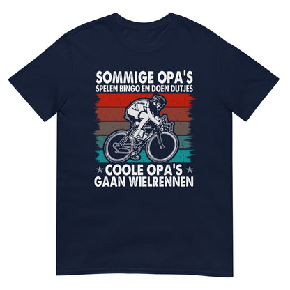 Unisex T-shirt (Coole opa's gaan wielrennen)