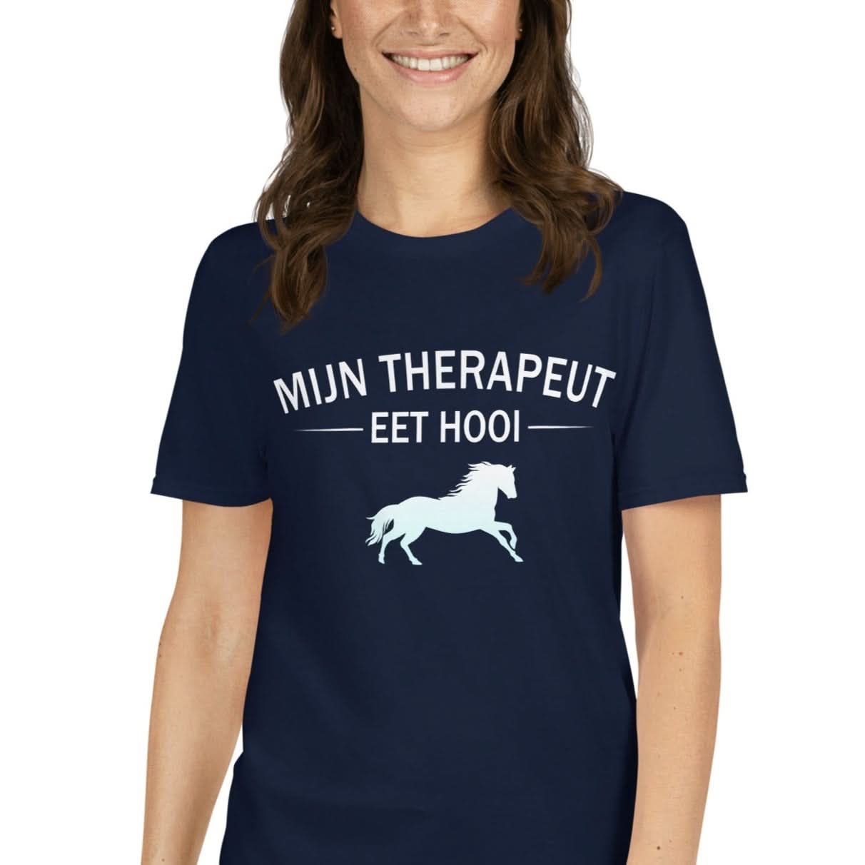 Unisex T-shirt (Mijn therapeut eet hooi)