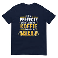 Unisex T-shirt (Een perfecte dag begint met koffie en eindigt met bier!)