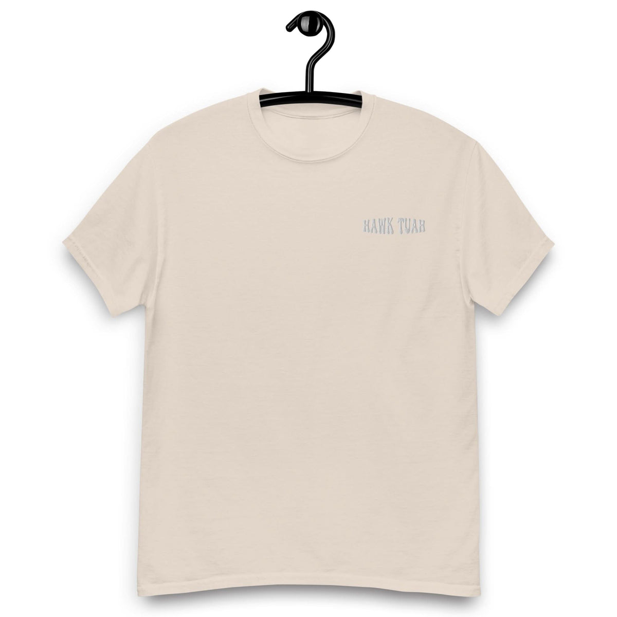 Geborduurde Classic unisex T-shirt (Hawk Tuah 2024)