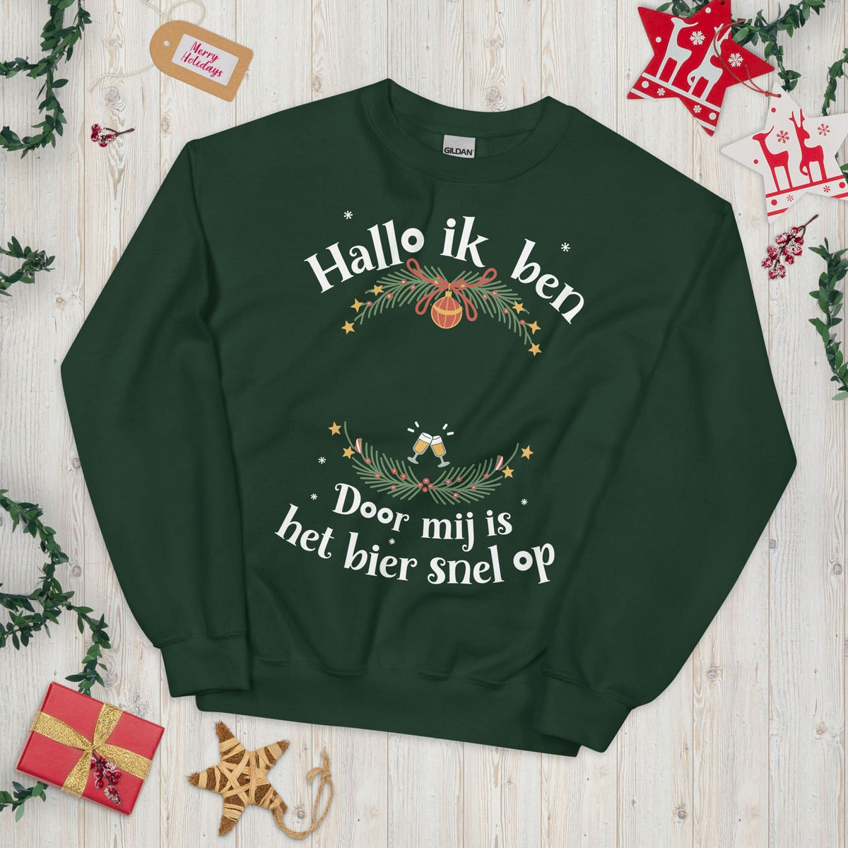 Unisex kersttrui (Hallo ik ben... en door mij is bier snel op) Personaliseer deze trui met je naam!
