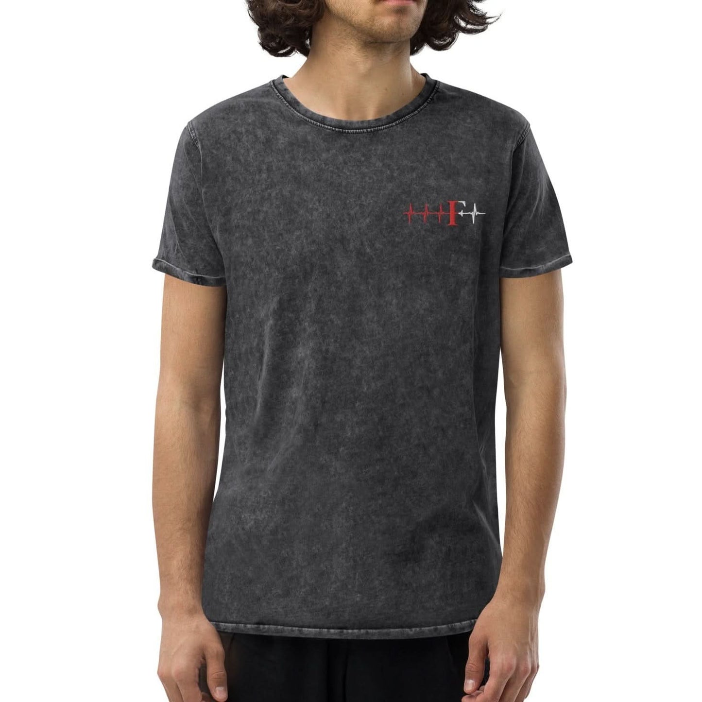 Denim Unisex T-shirt- Geborduurd (Feye heartbeat)