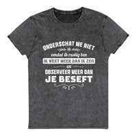 Denim Unisex T-shirt (Onderschat me niet)