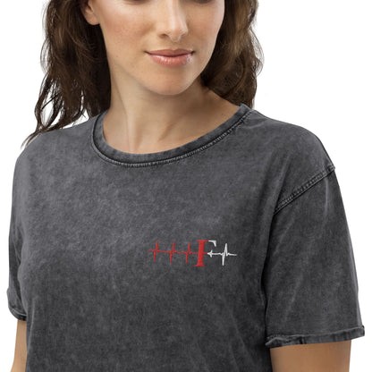 Denim Unisex T-shirt- Geborduurd (Feye heartbeat)