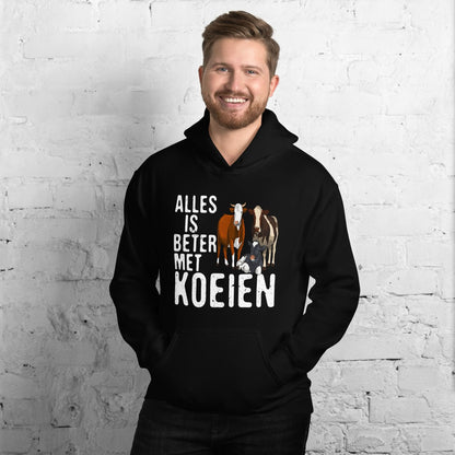 Unisex hoodie (Alles is beter met koeien)
