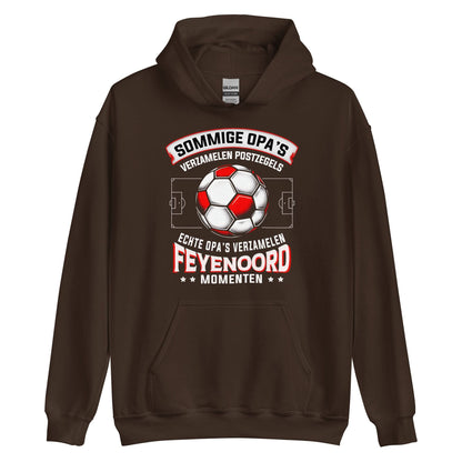 Unisex hoodie (Sommige opa's verzamelen postzegels..)